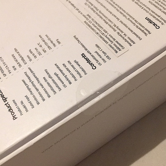 Samsung UV Sterilizer With Wireless Charger - Picture 6 of 7